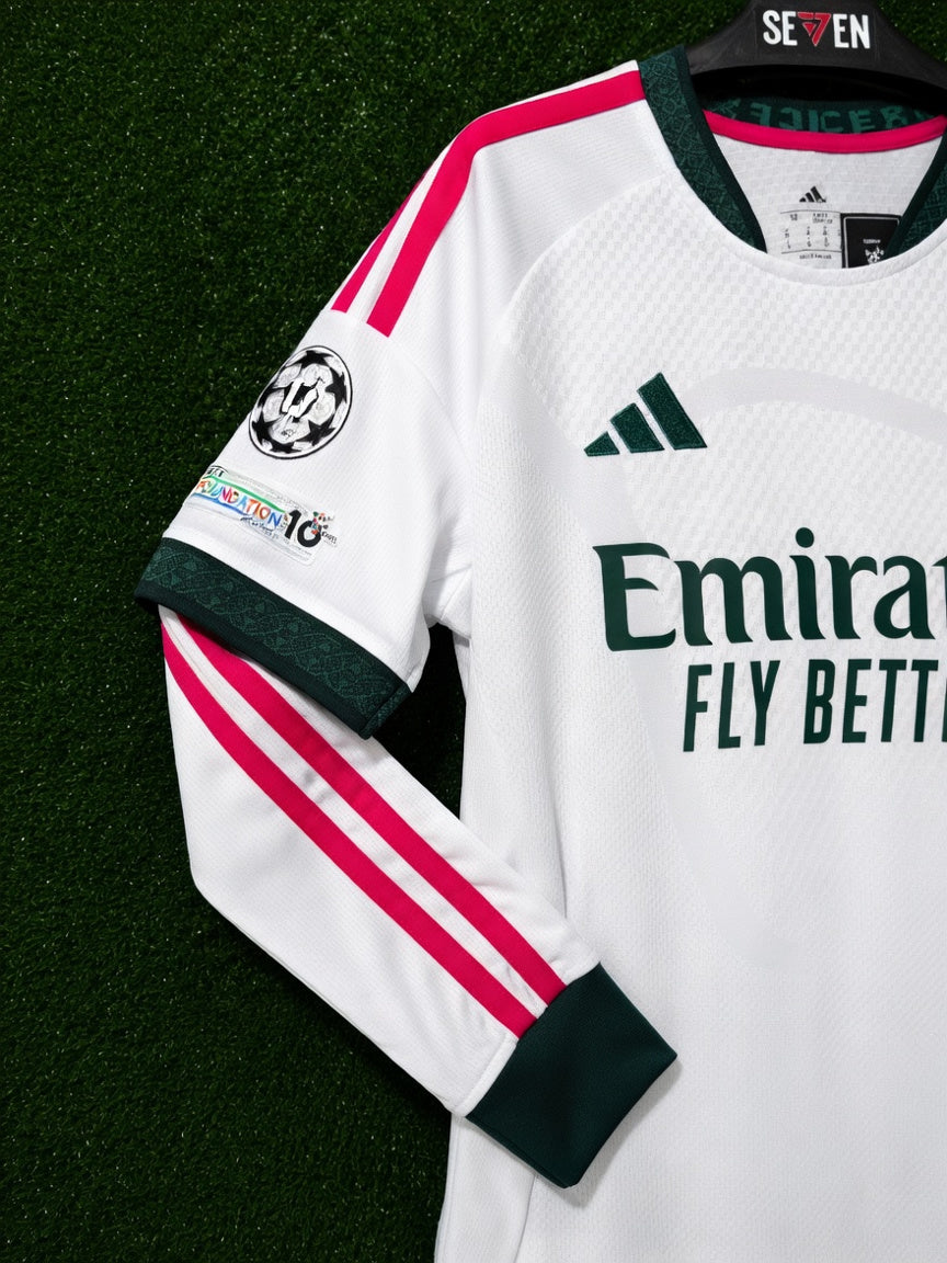Real Madrid 26/27 -Embroidery logo With Sleeves