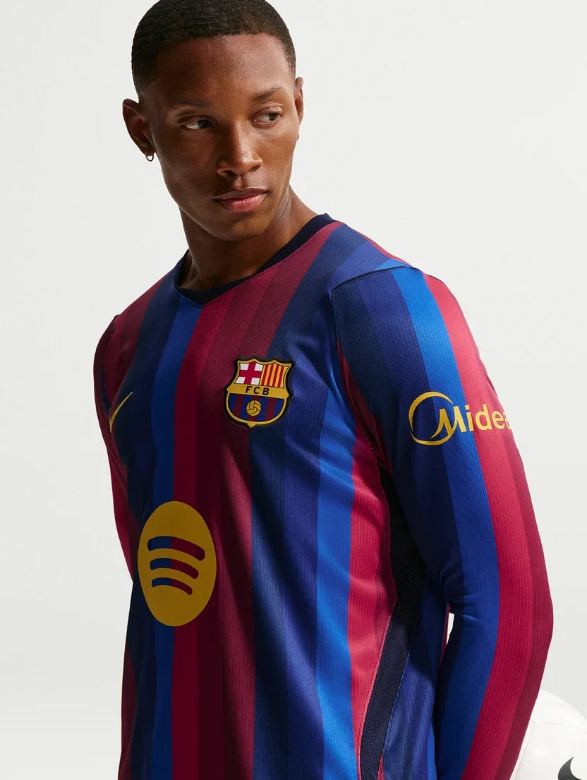 FC Barcelona 26/27 - Embroidery logo with Full Sleeve