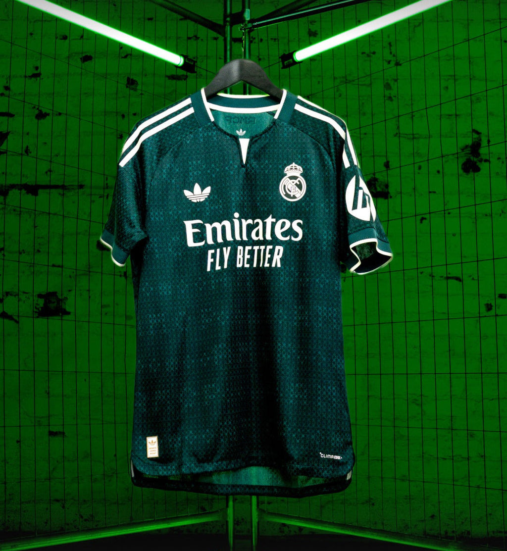 Real Madrid Away 26/27 - Player Version